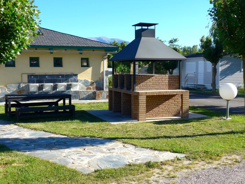 Camping Mas Piques Bourg-Madame Dış mekan fotoğraf